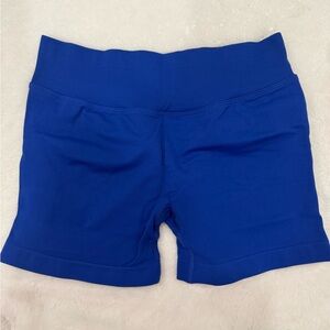 Amazon Women's seamless blue shorts butt scrunch